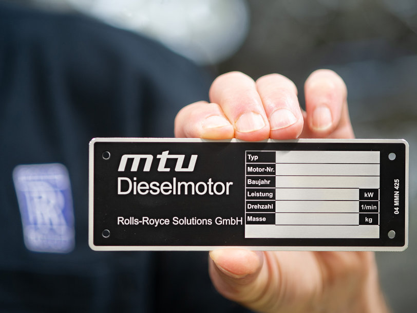 ROLLS-ROYCE IMPLEMENTS NEW BRAND ARCHITECTURE AT ITS POWER SYSTEMS BUSINESS UNIT